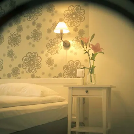 Cdn לינה וארוחת בוקר