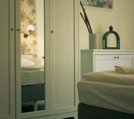 Nocleg ze śniadaniem Cdn *