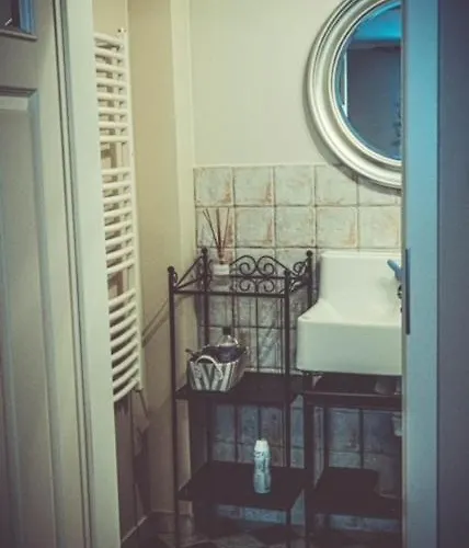 Cdn Bed & Breakfast *